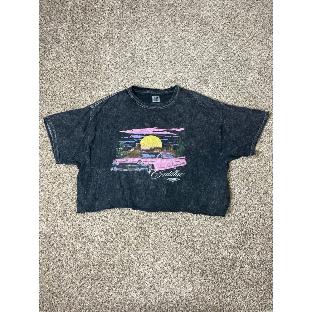 GM Cadillac Pink Car Graphic Crop Top T-Shirt Mineral Wash Gray XL